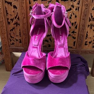 Gianni Bini Hot Pink Velvet Platform Heels with Ankle Strap
